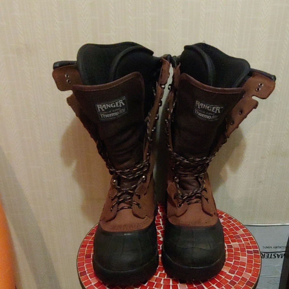 #005 - Ranger thermolite boots. Size 7